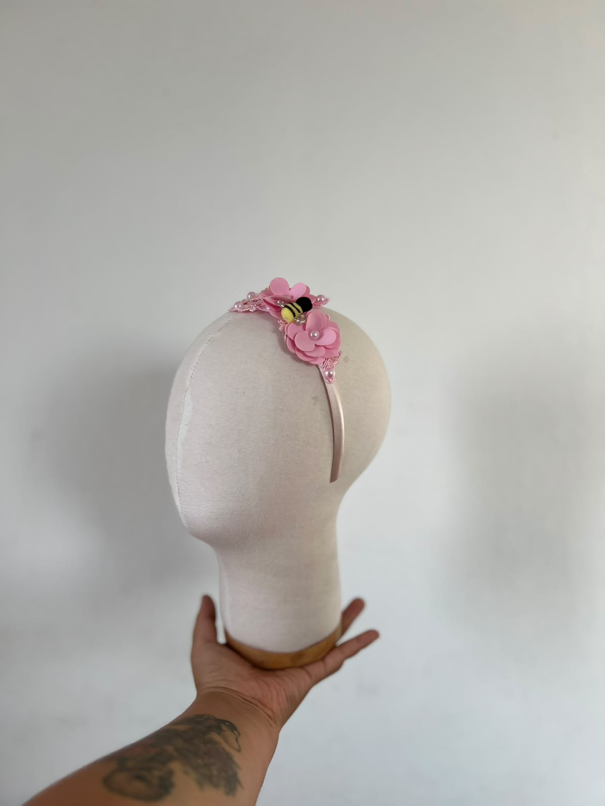 Diadema abejita rosa