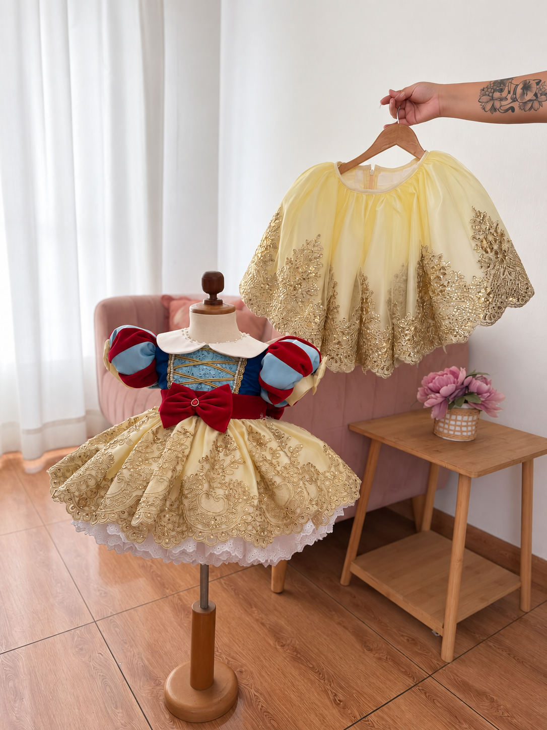 Snow White 2-in-1 Dress · Model 2