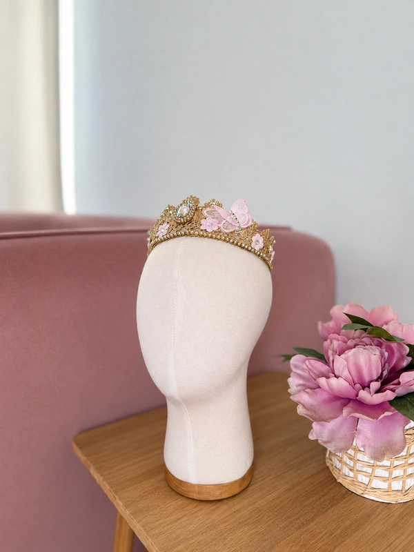 Crown 12